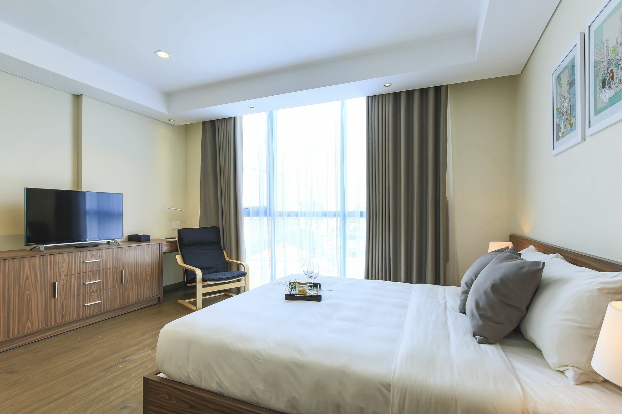 Aurora Serviced (adults Only) Khách sạn 3*